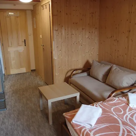 Guest house Chata Misecky 3*